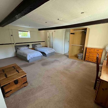 The Old Hay Barn - Games Room, Gym, Sleeps 8 Godmanchester Bagian luar foto